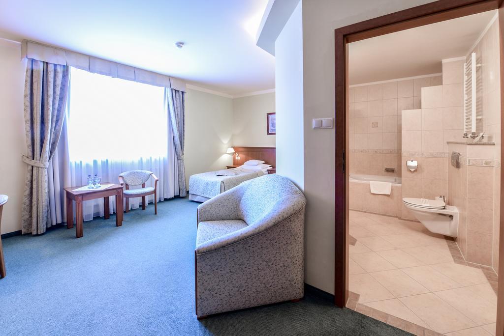 Double Room,1039531666:JPEG